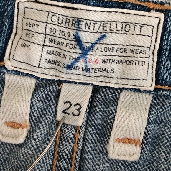 Current/Elliott Straight Leg Distressed Denim Jeans - Picture 8 of 9